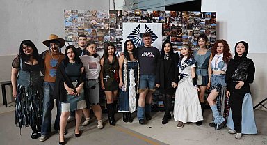 Eski kıyafetleri podyuma taşıdılar