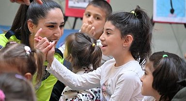 Eskişehir polisi, Trafik Haftası'na özel etkinlik düzenledi