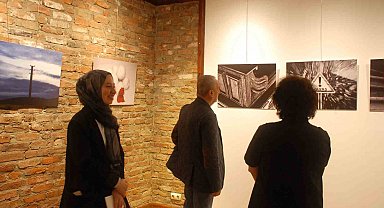 Eskişehir'de 'Sanat ve Beyin Aynı Sahnede' fotoğraf sergisi açıldı