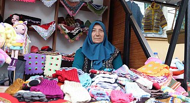 Eskişehir'de geleneksel el sanatları ev hanımlarının elinde hayat buluyor