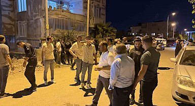 Ev sahibi ile kiracı arasında bıçaklı, sopalı, taşlı kavga: 11 yaralı