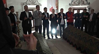Fatih Sultan Mehmed'in annesi Hüma Hatun dualarla yad edildi