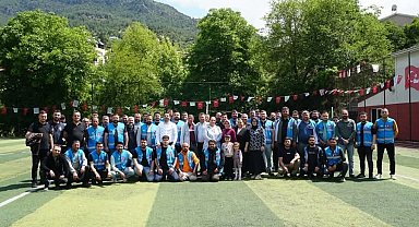 Feke Belediyesi'nden personele bayram ikramiyesi
