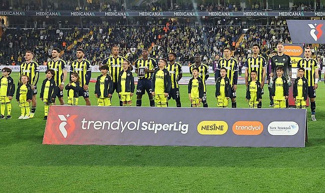 Fenerbahçe, ligde 11. beraberliğini aldı