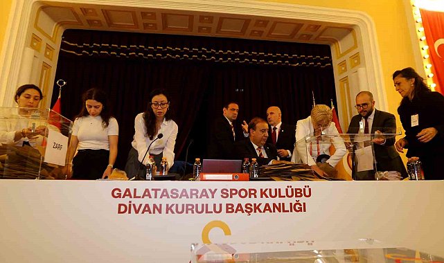 Galatasaray seçiminde oy sayma işlemi başladı