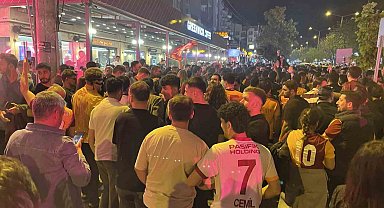 Galatasaray'ın şampiyonluğu Bursa'da kutlandı