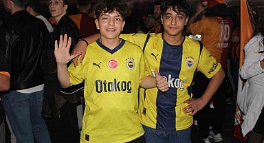Galatasaray'ın şampiyonluk kutlamalarında Fenerbahçeliler 'prova' yaptı