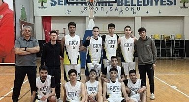 Gaziantep Kolej Vakfı Şampiyonluğa doymuyor