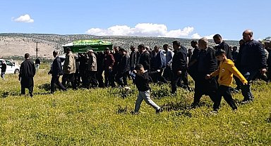 Gaziantep'te acı kaza: Geri manevra yaparken 1,5 yaşındaki torununu ezdi