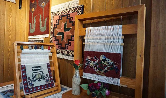 Geleneksel halı dokuma ustası, kültürel mirası ilmek ilmek geleceğe taşıyor