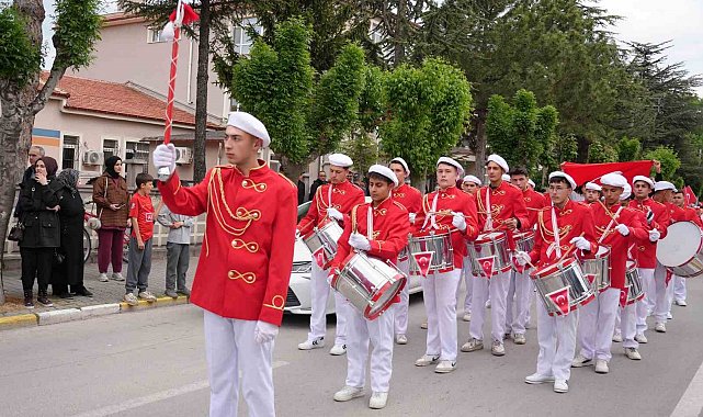 Gençlik Yürüyüşü yoğun katılımla gerçekleştirildi
