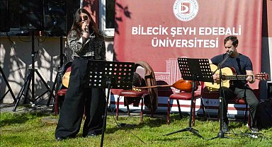 Gölpazarı'nda muhteşem kampüs konseri