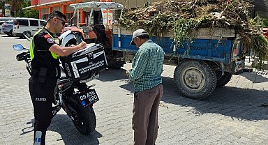 Hafriyat taşırken yolu kirletti, cezadan kaçamadı