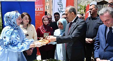 Hakkari'de yöresel lezzetler tanıtıldı