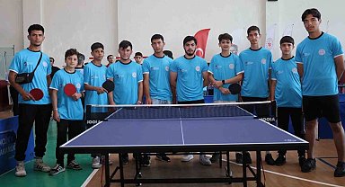 Hatay'da 600 öğrenci İmam Hatip Spor Oyunlarında ter döktü