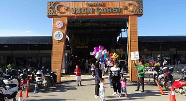 Hatay'daki prefabrik Uzun Çarşı'da bayram yoğunluğu
