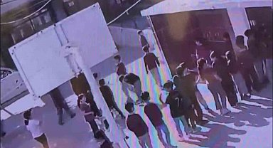 Havuç yerken nefes alamayan öğrenciyi, öğretmeni Heimlich manevrasıyla hayata tutundurdu