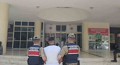 Hırsızlık suçundan aranan şahıs yakalandı