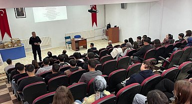 Hisarcık MYO'da "İSG Kariyer Köprüsü: Okuldan Sahaya" başlıklı söyleşi düzenlendi