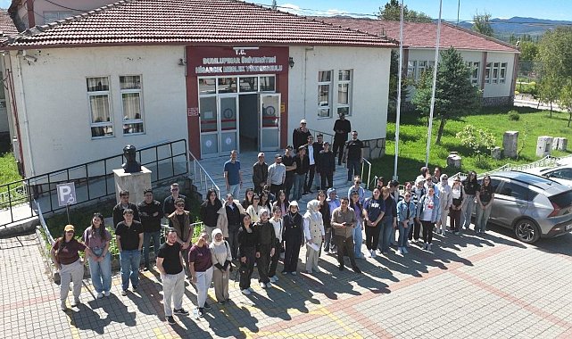 Hisarcık'ta 'Ölçme Aletlerinin Kullanımı ve Drone ile Harita Uygulaması' konulu konferans verildi