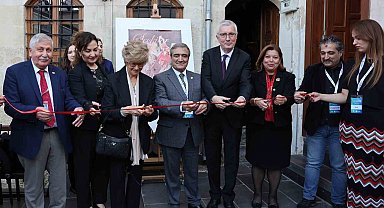 HKÜ Bilim İletişimi Ofisi ve Bey Mahallesi Kültürevi'nde "Seçkiler" sergisi açıldı