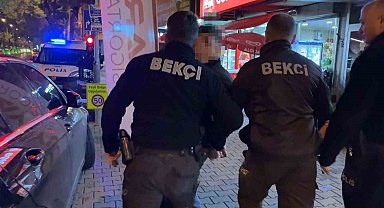 Husumetlisini bıçakladı, olay yerine yakın yerde yakalandı