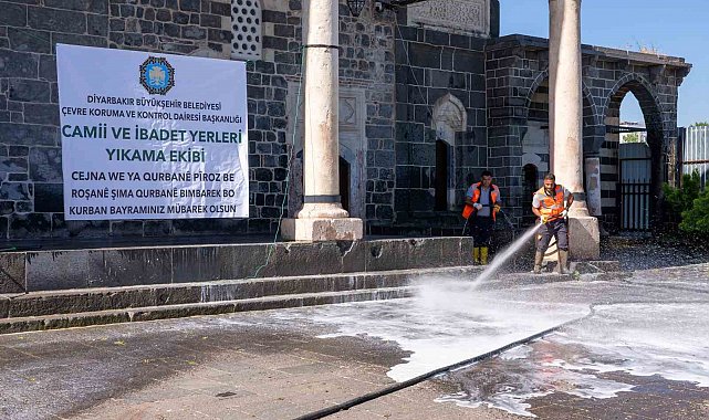 İbadethanelerde bayram temizliği