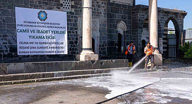 İbadethanelerde bayram temizliği