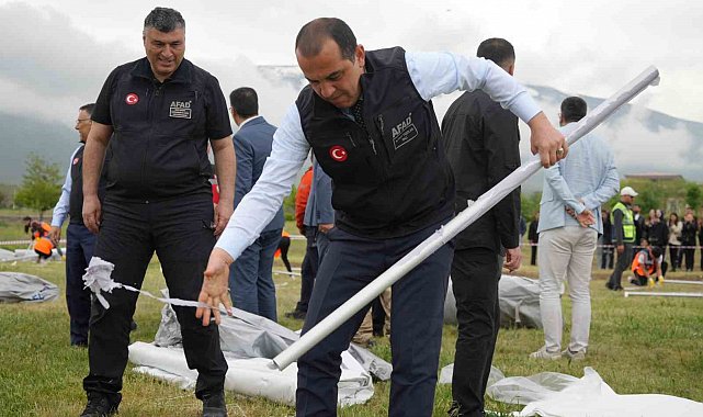 Iğdır çadır kent yönetiminde Türkiye'ye örnek olmayı hedefliyor