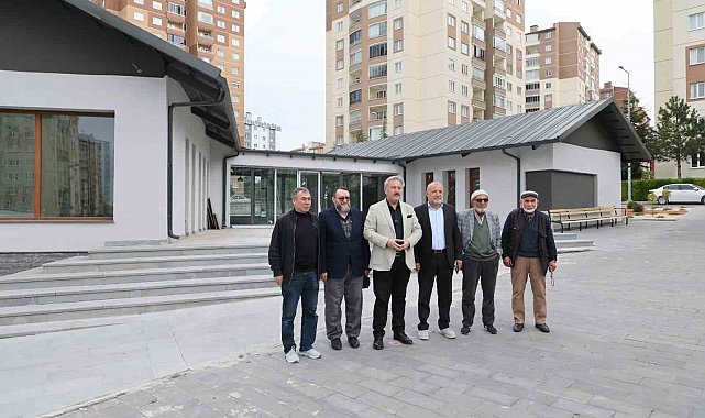 İldem'e yapılan sosyal tesis genç ve yaşlıları bir araya getirecek