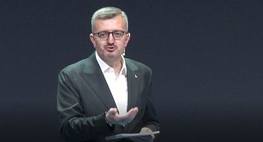 İletişim Başkanı Duran: "Kısa videoların bizi derin okumadan mahrum bırakmaması lazım"