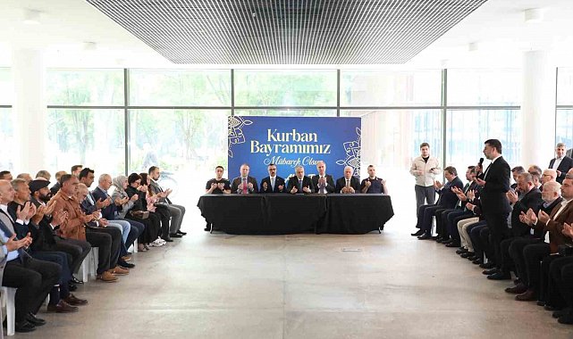 İnegöl protokolü bayramlaşma töreninde buluştu