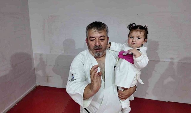 İnegöl'ün karateci ailesi: Bu ailede kemer kuşaktan kuşağa geçiyor