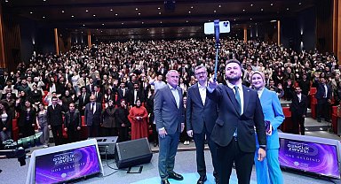 İnönü Medya Dezenformasyonla Mücadele Topluluğu, Ulusal Gençlik Zirvesi'ne katıldı