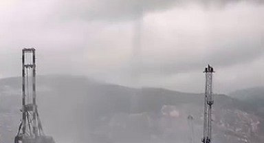 İskenderun Körfezi'nde oluşan hortum cep telefonu kamerasına yansıdı
