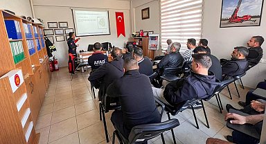 İtfaiye personeline yönelik eğitimler sürüyor