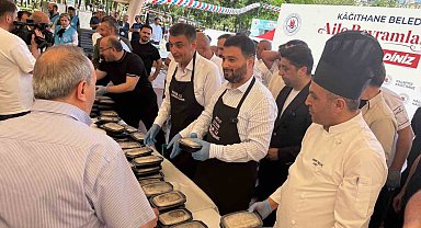 Kağıthane Belediyesinin "Aile Bayramlaşması" etkinliğinde 20 bin vatandaş bir araya geldi