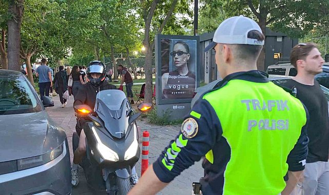 Kaldırımı yol gibi kullandılar, cezadan kaçamadılar