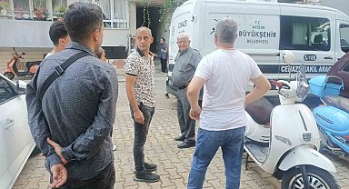 Kanser tedavisi gören yaşlı adam eşi tarafından ölü bulundu