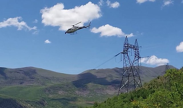 Karakaya Barajı ana elektrik iletim hattında helikopter destekli bakım
