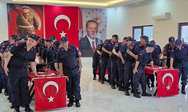 Karaman'da 16 özel birey yemin ederek bir günlük asker oldu