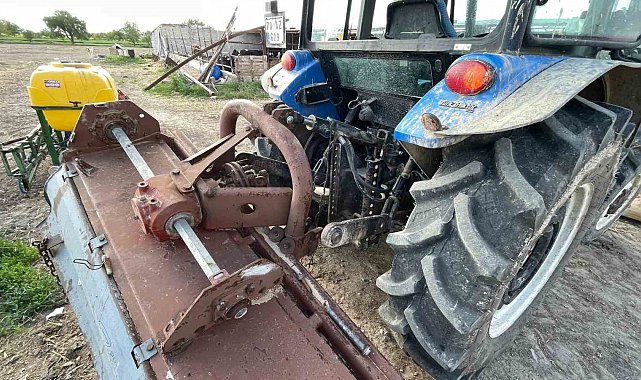 Karaman'da kolu traktör şaftına sıkışan şahıs yaralandı