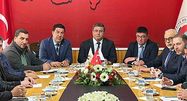 Kars TSO'da kritik zirve: Gündemde yatırım, ticaret ve Kars-Bakü uçuşları vardı