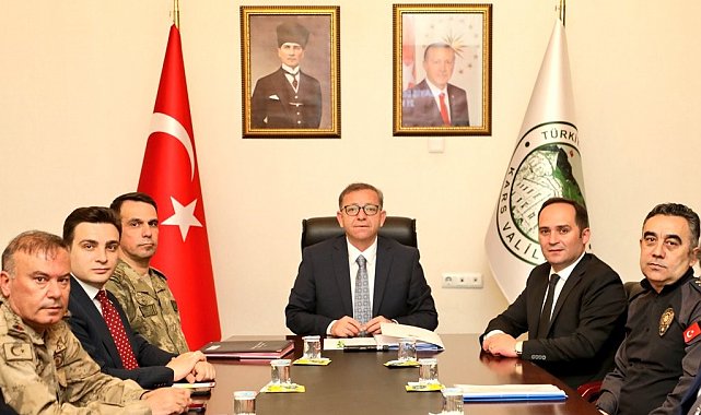 Kars'ta güvenlik zirvesi: İl Güvenlik ve Asayiş Koordinasyon toplantısı yapıldı