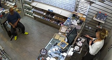 Karşısında hayasızca hareketler sergilenen kadın, yaşadığı taciz olayının detaylarını anlattı