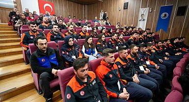 Kartal 'Tsunamiye Hazır Kent' sertifikası alan ikinci ilçe oldu