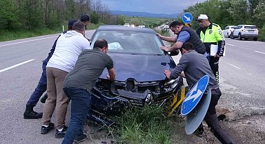 Kastamonu'da üç araç çarpıştı: 5 yaralı