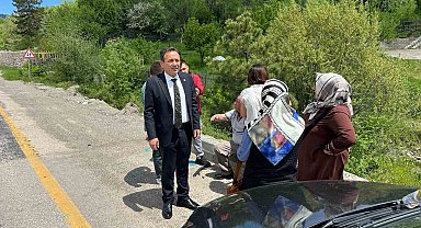 Kavşakta iki otomobil çarpıştı: 4 Yaralı