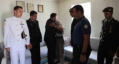 Kaymakam Acar gazilerle ve şehit aileleriyle bir araya gelerek bayramlaştı