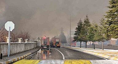 Kayseri'de 3 kişinin öldüğü fabrika yangıyla ilgili 7 kişinin yargılanmasına devam edildi